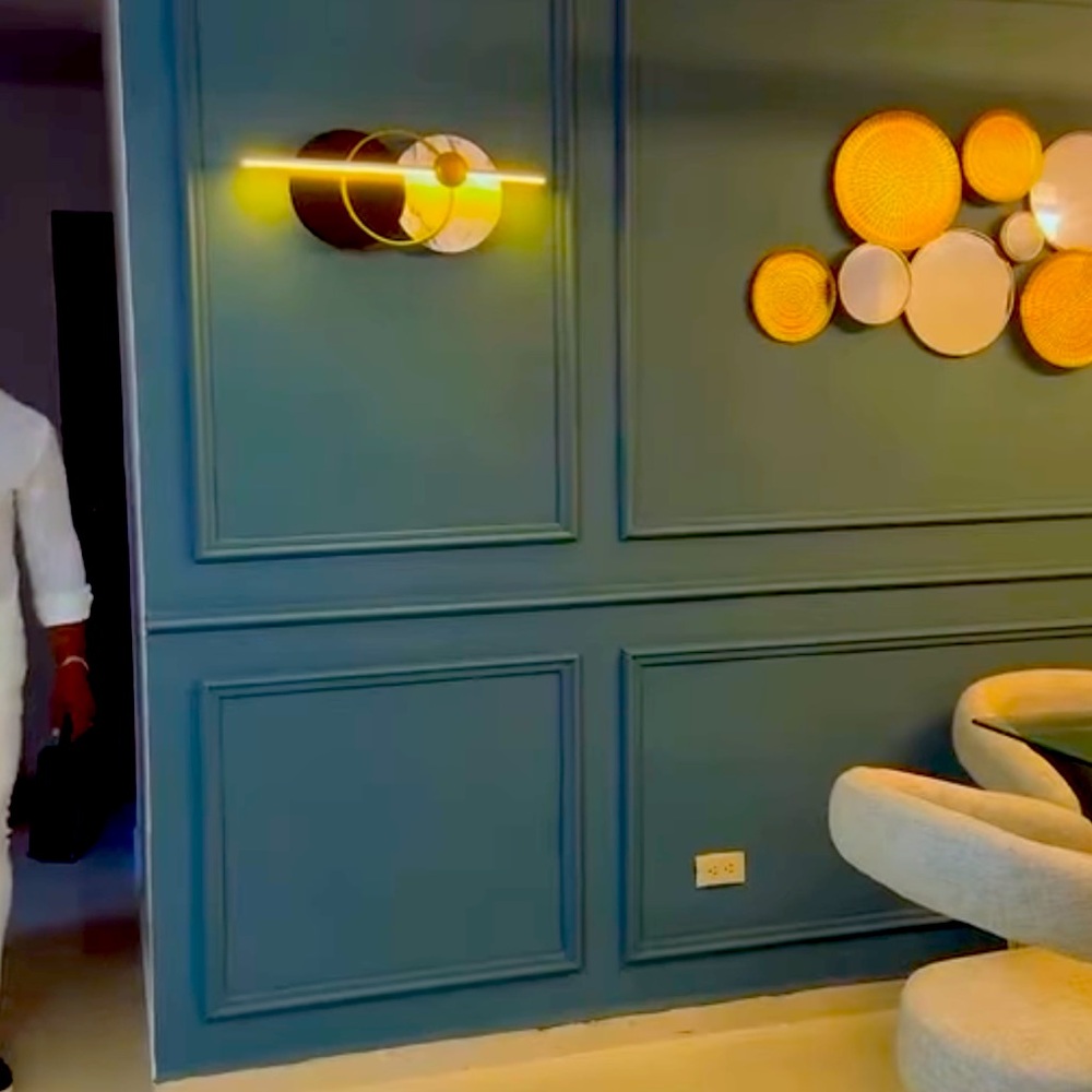 Meet your Posher, Amaury